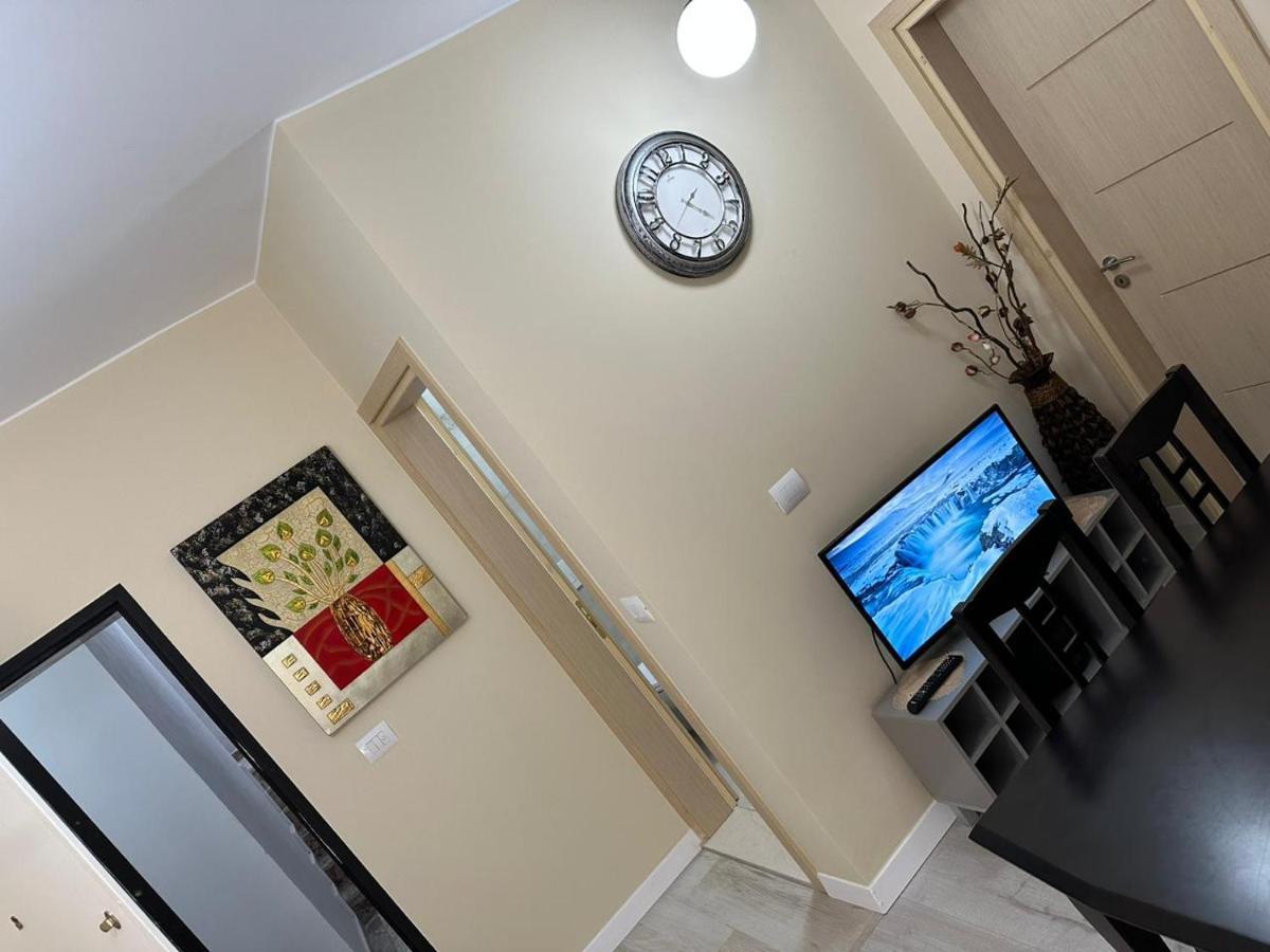 Holiday House Durrës 外观 照片