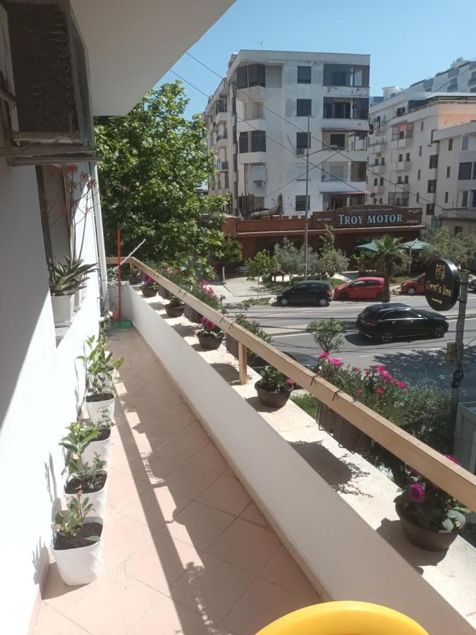 Holiday House Durrës 外观 照片